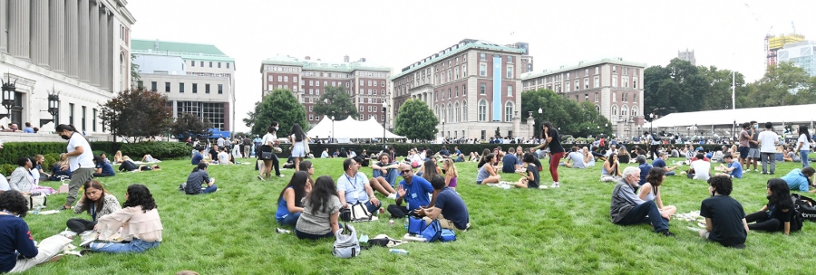 Families on South Lawn at Orientation