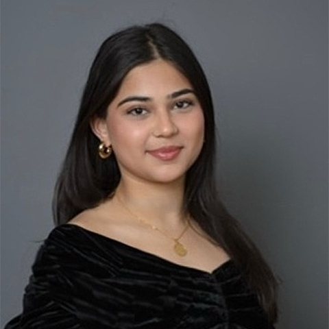 Zahra Husain CC’27